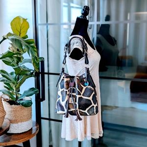 SALE!! Dooney & Bourke Drawstring Bag